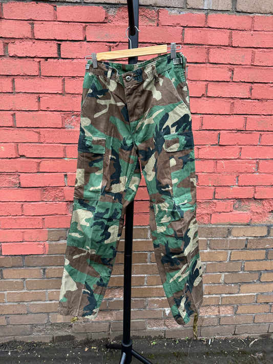 Vintage US Army Cargos - Medium