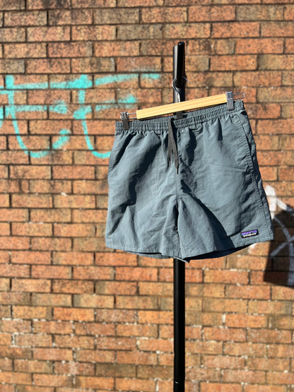 Vintage Patagonia Green Baggies Shorts - 30”