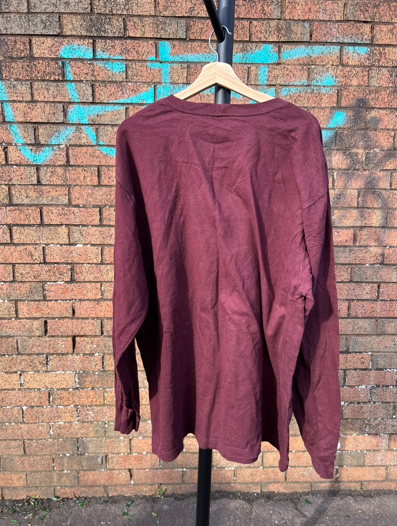 Vintage Carhartt Long Sleeve in burgundy