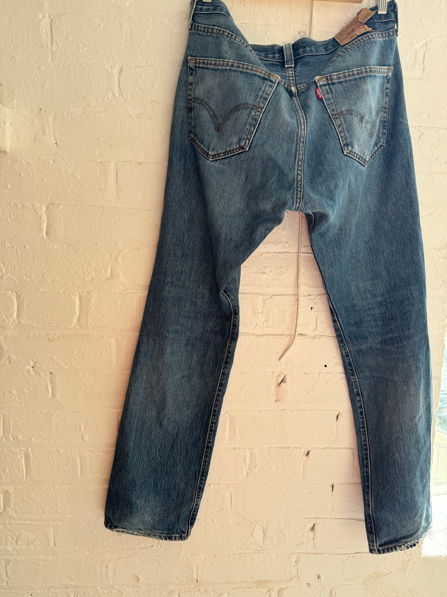 Vintage Levis blue 501 jeans - 36”